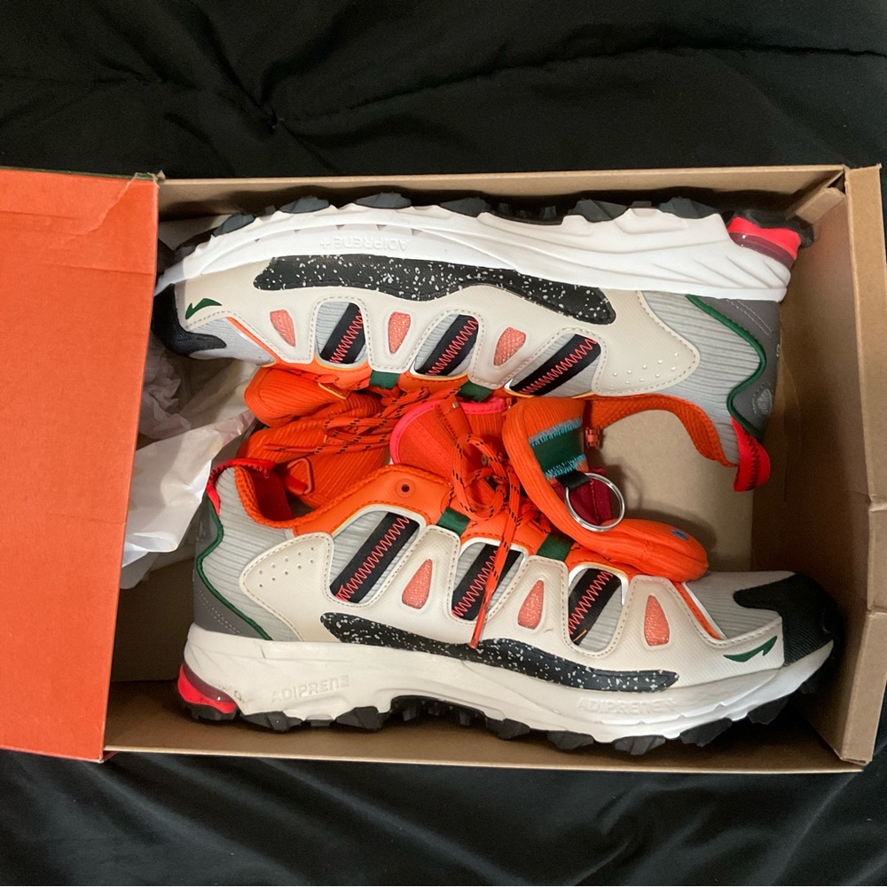 Size 10.5 adidas, green & orange